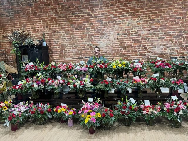 Valentines 2026 was filled with 
  SO . MUCH . LOVE ❤️ 

…and it’s all thanks to YOU!!! 🥰 #weloveyou 

 • ❤️ • 🩷 • ❤️ • 🩷 • ❤️ • 🩷 • ❤️ • 

The annual picture with your arrangements is absolutely my highlight of this loving holiday! Knowing the smiles these petals will bring, the love behind every order and the thought that you chose us to celebrate with 😘 Thank you for another beautiful valentines and we can’t wait to grow with you into Super Bowl Valentines 2027!!! #welovelove #thankyou #valentines #bemine